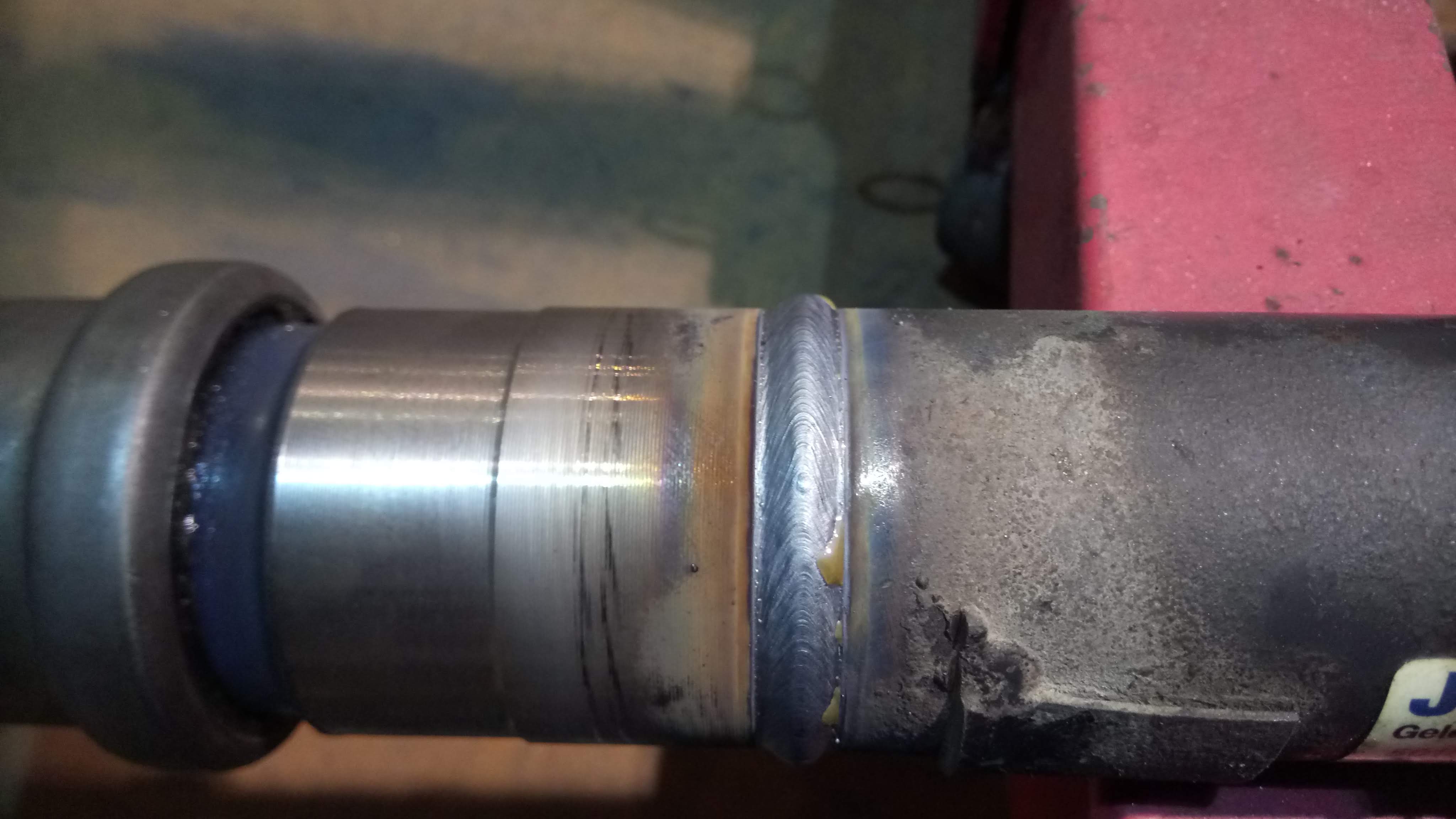 Zváranie kardanového hriadeľa